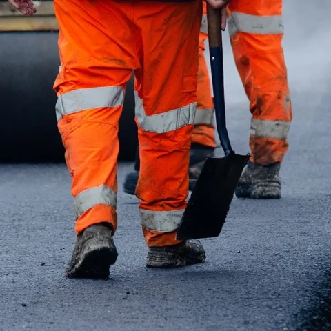 road-construction-operatives-gettyimages-1364226063