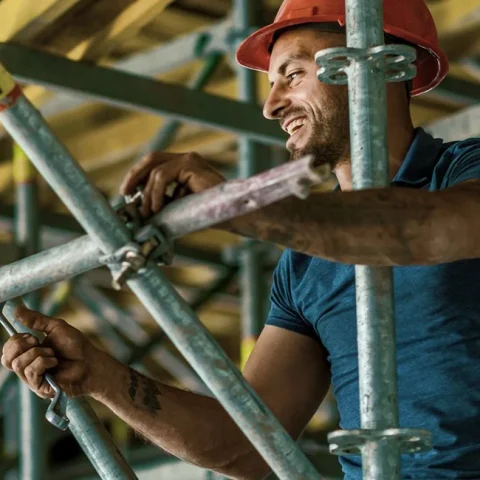 scaffolders-stagers-and-riggers-gettyimages-1404518830